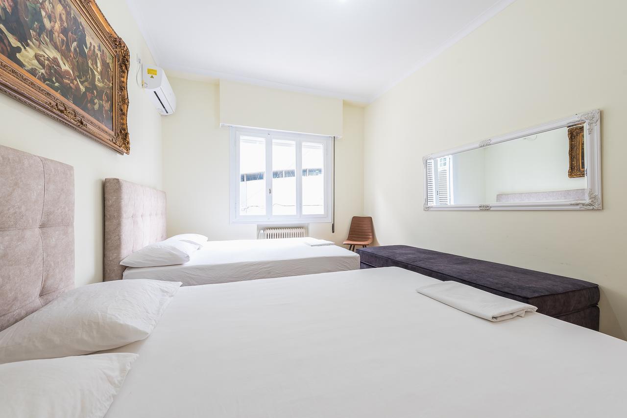 אתונה Victoria Queens Palace Apartments מראה חיצוני תמונה