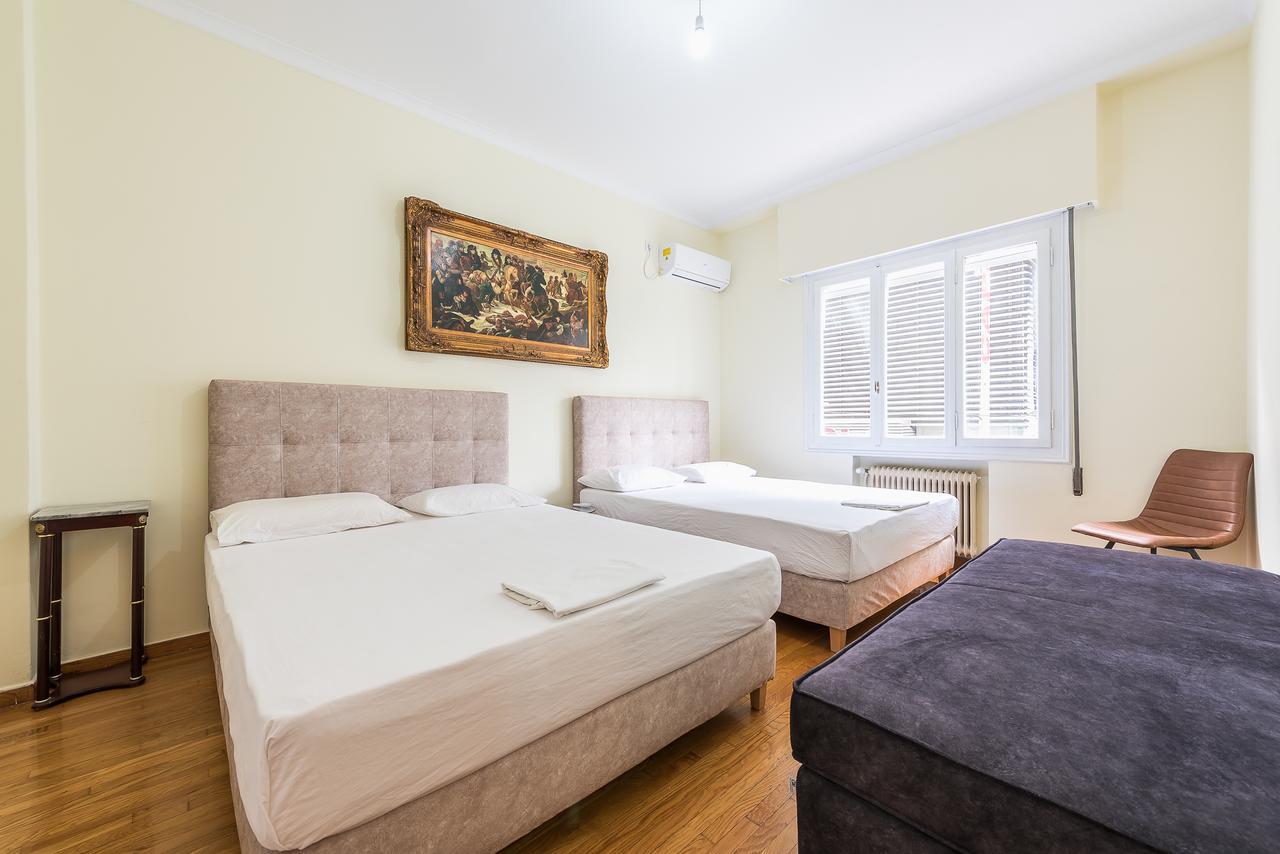 אתונה Victoria Queens Palace Apartments מראה חיצוני תמונה