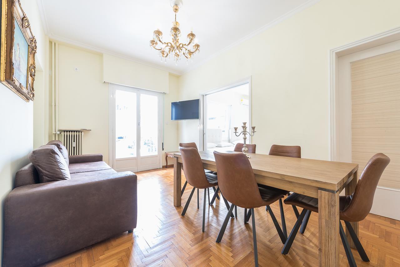 אתונה Victoria Queens Palace Apartments מראה חיצוני תמונה
